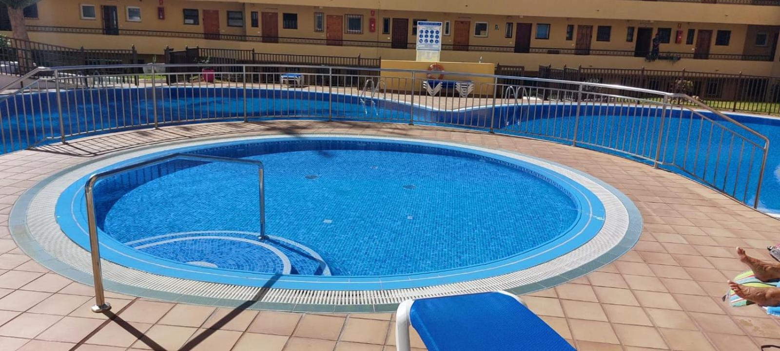 Firstline Apartment Los Cristianos Arona  Extérieur photo