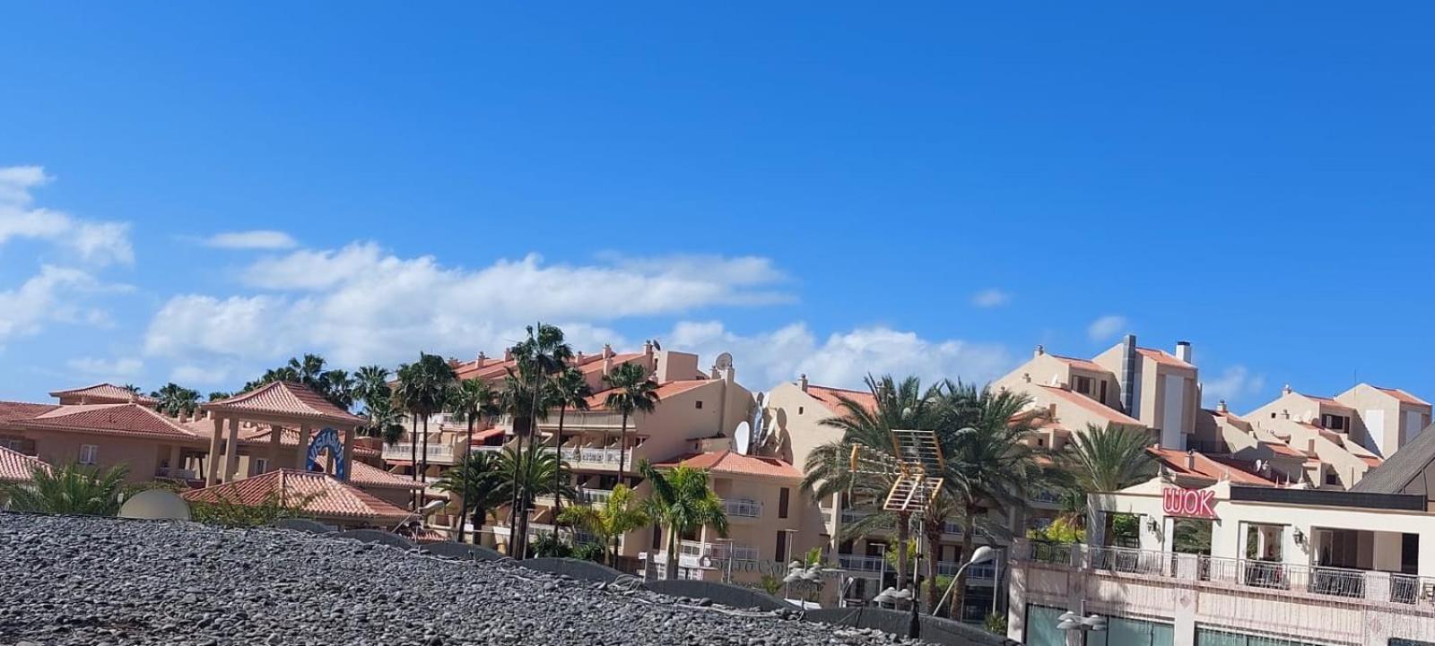 Firstline Apartment Los Cristianos Arona  Extérieur photo
