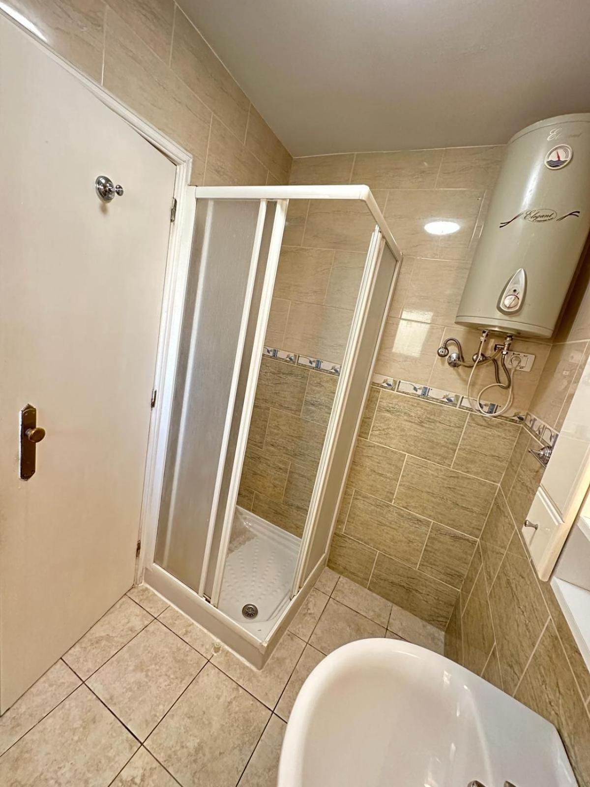 Firstline Apartment Los Cristianos Arona  Extérieur photo